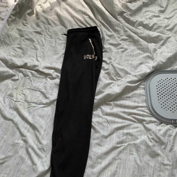 Guess pants - Picture 3 of 4